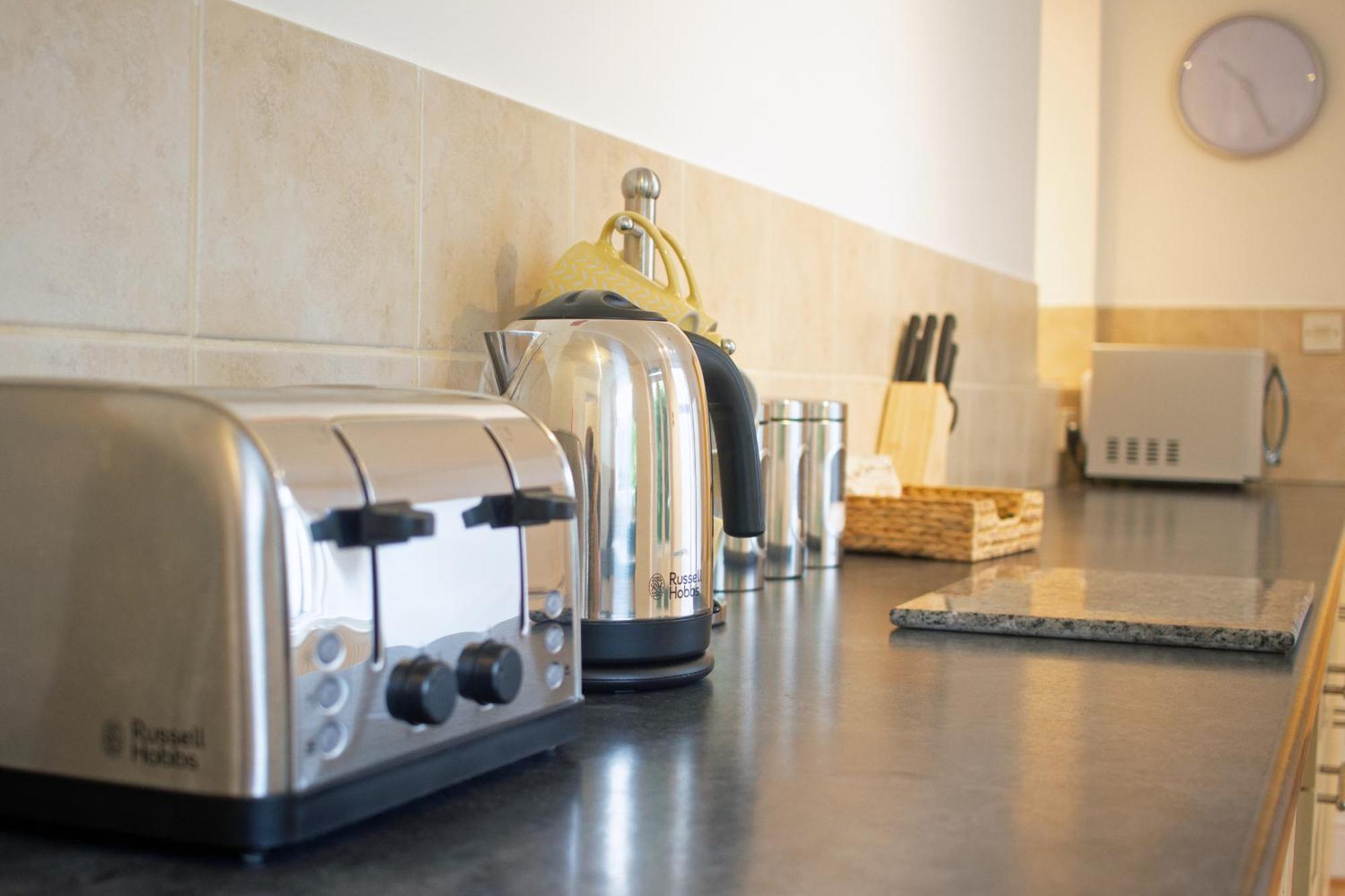 Raleigh Gf - Ground Floor 1 Bed Georgian Flat In The City Centre Free Parking And Wifi Exeter Bagian luar foto